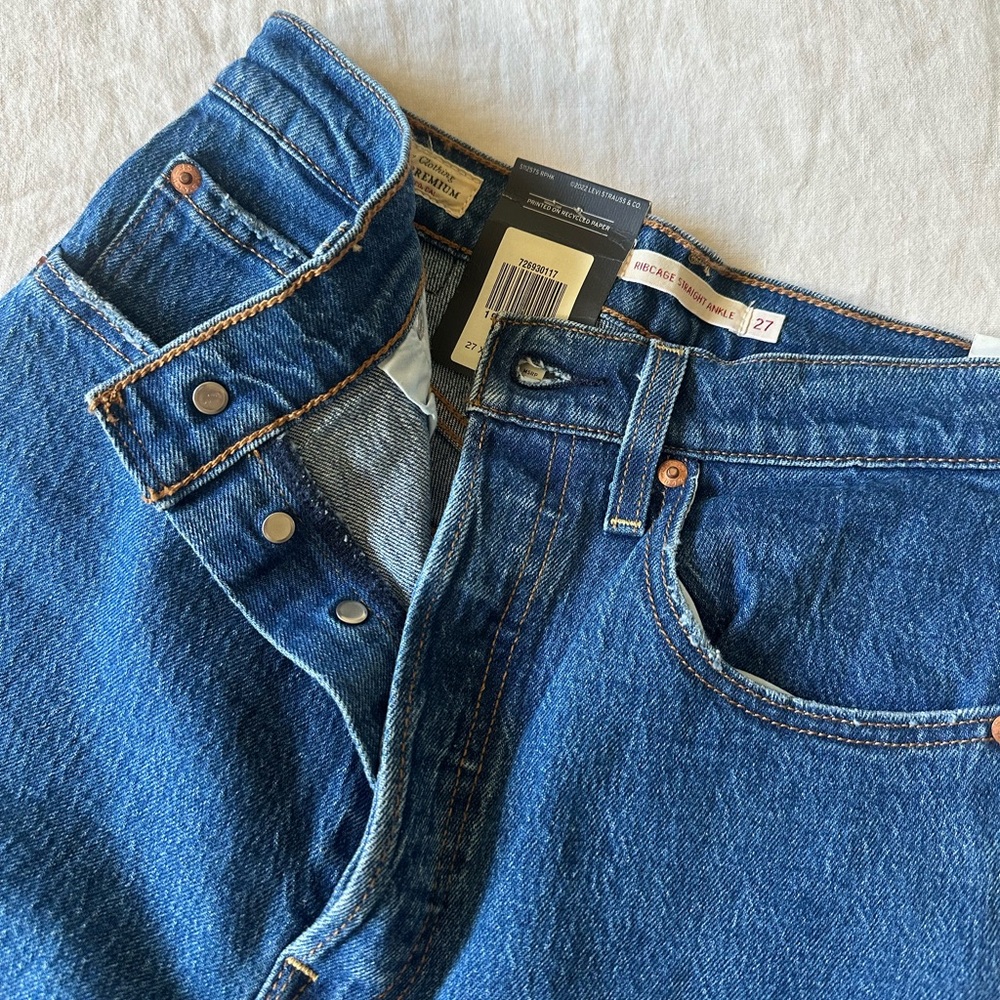 Levi's Ribcage ankle straight - Picture 2 of 5